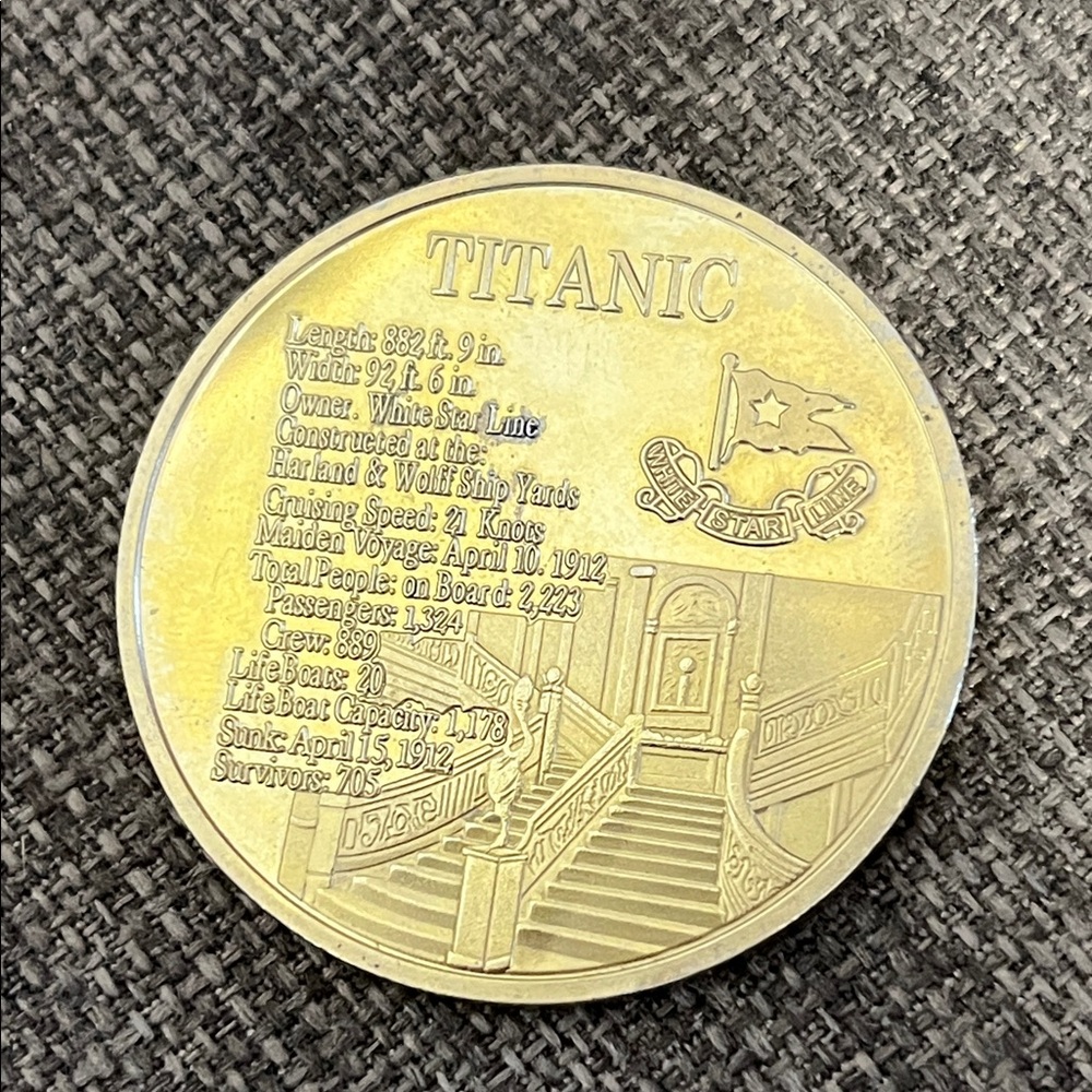 Titanic Commemorative Coin - Picture 3 of 5